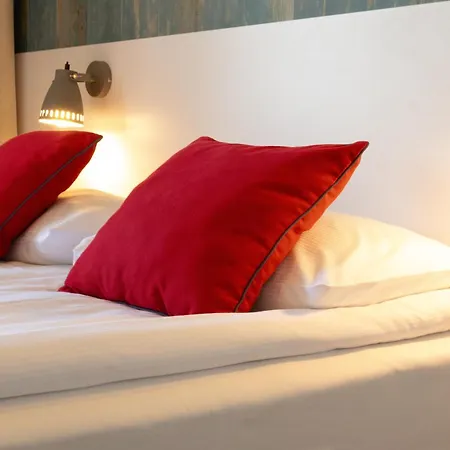 Seaside - Butikowe Przy Plazy 3* Σόποτ